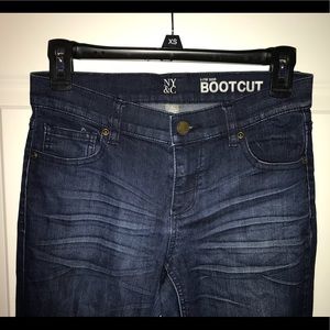 New York & Co low rise bootcut jeans